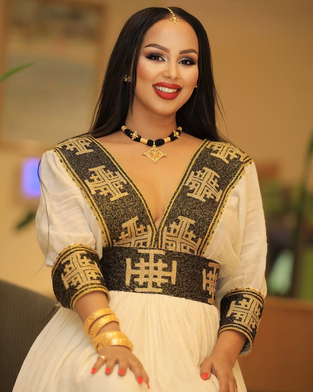 Black & Gold Modern Zuria Habesha Kemis | Elegant Ethiopian Dress