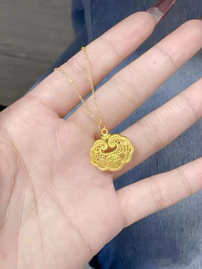 Gold Compass Necklace | Women’s Luxury Pendant & Sweater Chain