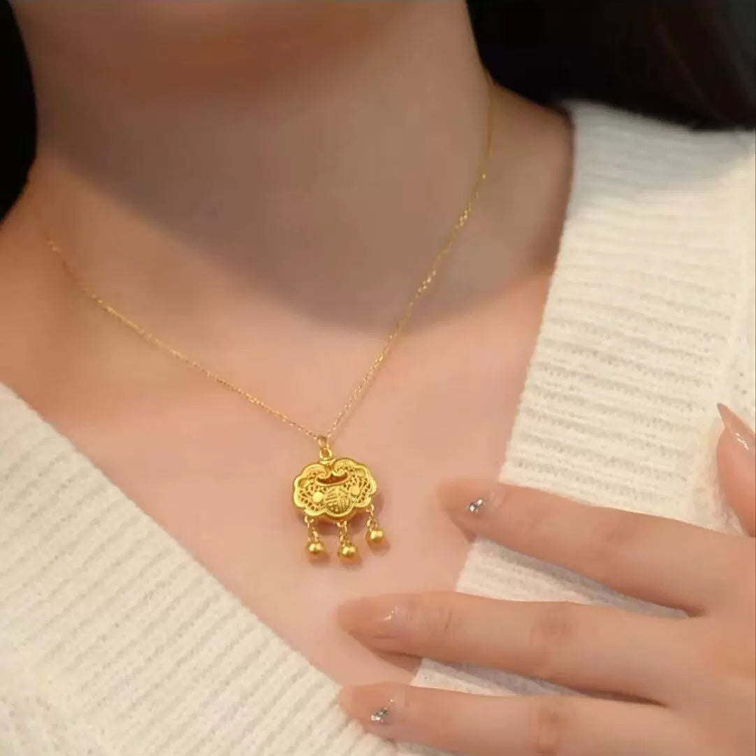 Gold Compass Necklace | Women’s Luxury Pendant & Sweater Chain