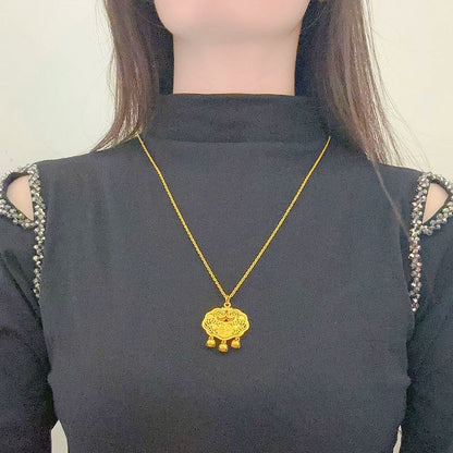 Gold Compass Necklace | Women’s Luxury Pendant & Sweater Chain