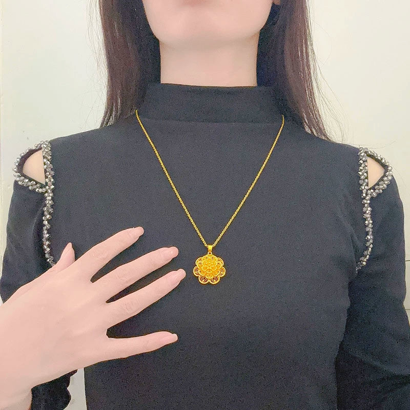 Gold Compass Necklace | Women’s Luxury Pendant & Sweater Chain