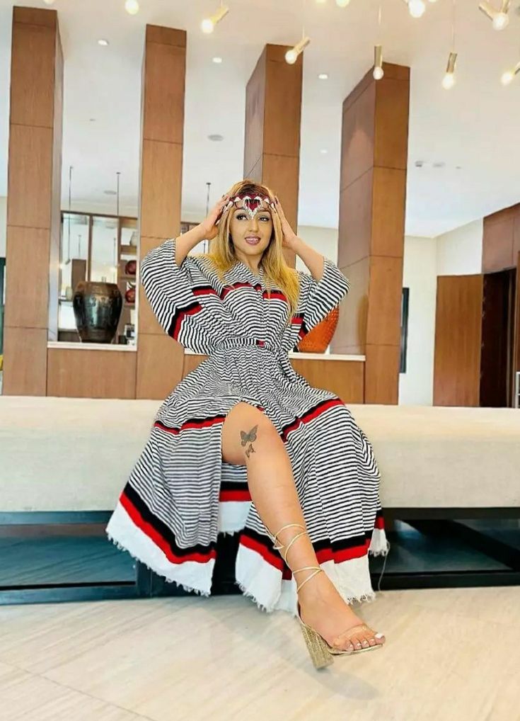 Handwoven Oromo Dress Traditional Ethiopian Wellega Outfit ethgebya gebeya habesha 