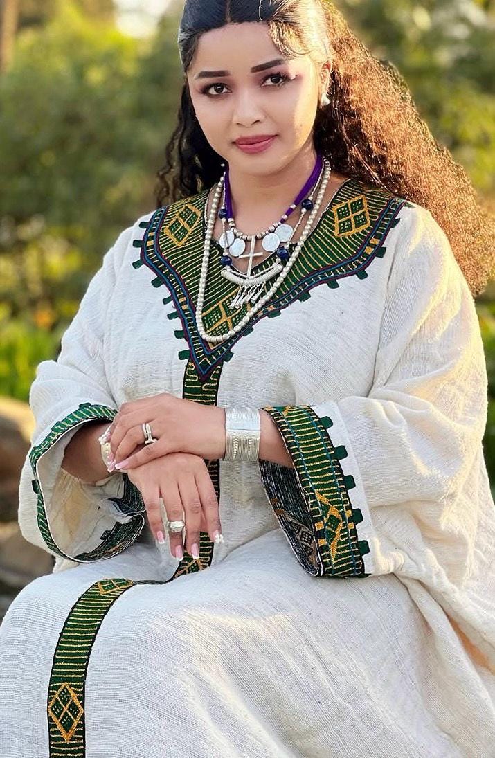 Handmade Habesha Kemis: Ethiopian Wedding Attire, Elegant Women’s Outfit, Traditional Cultural Dress, Tilet Wear