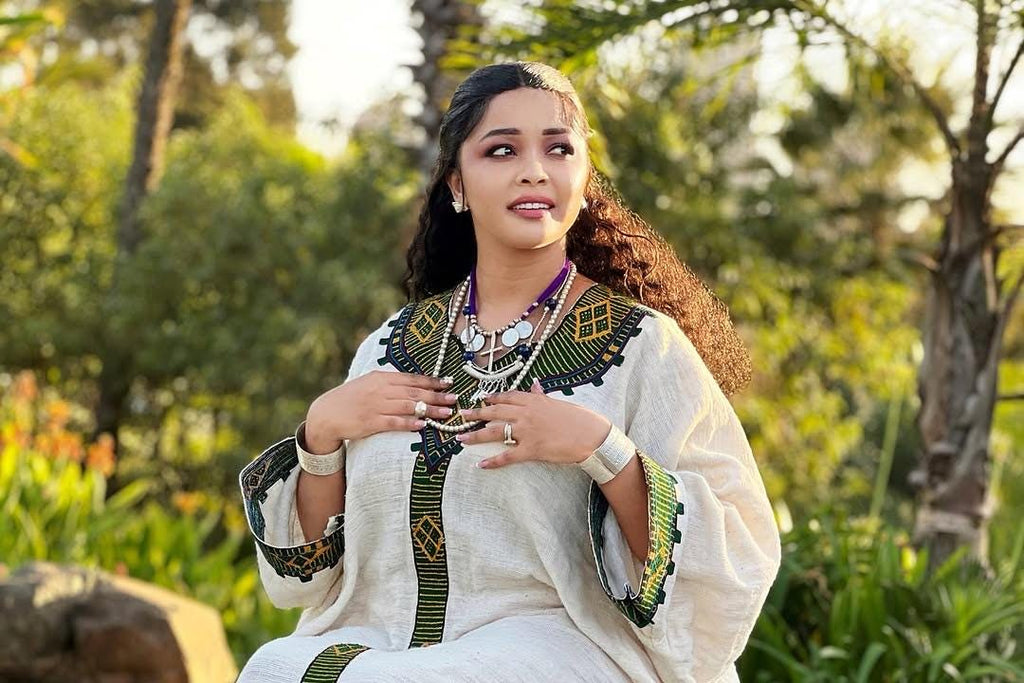 Handmade Habesha Kemis: Ethiopian Wedding Attire, Elegant Women’s Outfit, Traditional Cultural Dress, Tilet Wear
