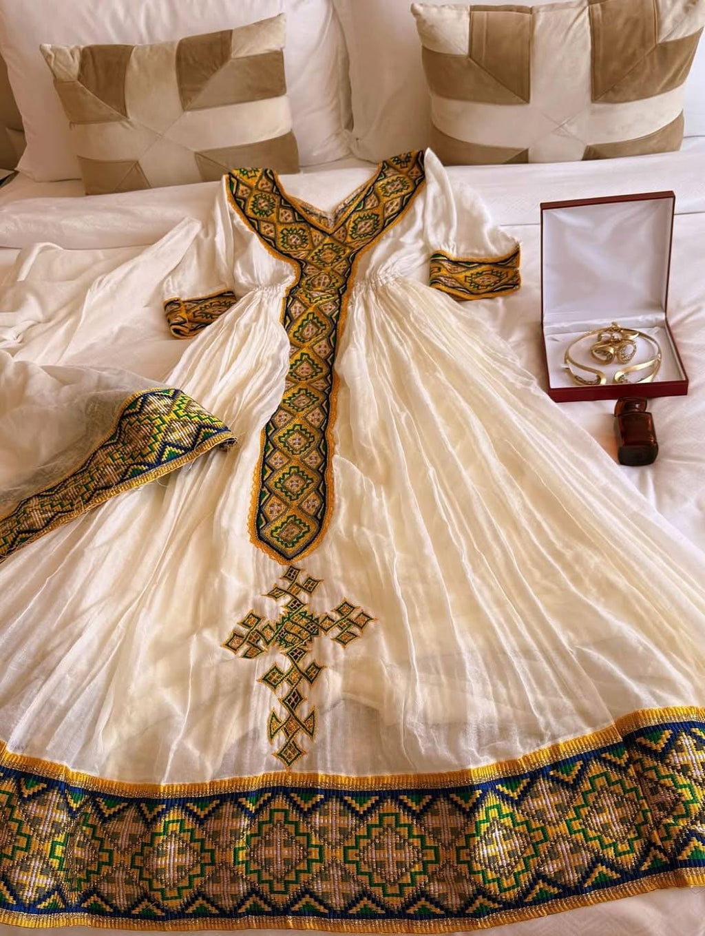 New Ethiopian Traditional Kemis, Handmade Ye Habesha Zuria Attire, Tibeb, Custom Ethiopian Dress Design, Habesha Gift, Habesha Women's Libs