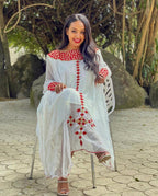 Handwoven Simple Habesha Dress: Minimalist Ethiopian Eritrean Traditional Women’s Top Gown for Everyday, Elegance and Cultural Celebrations