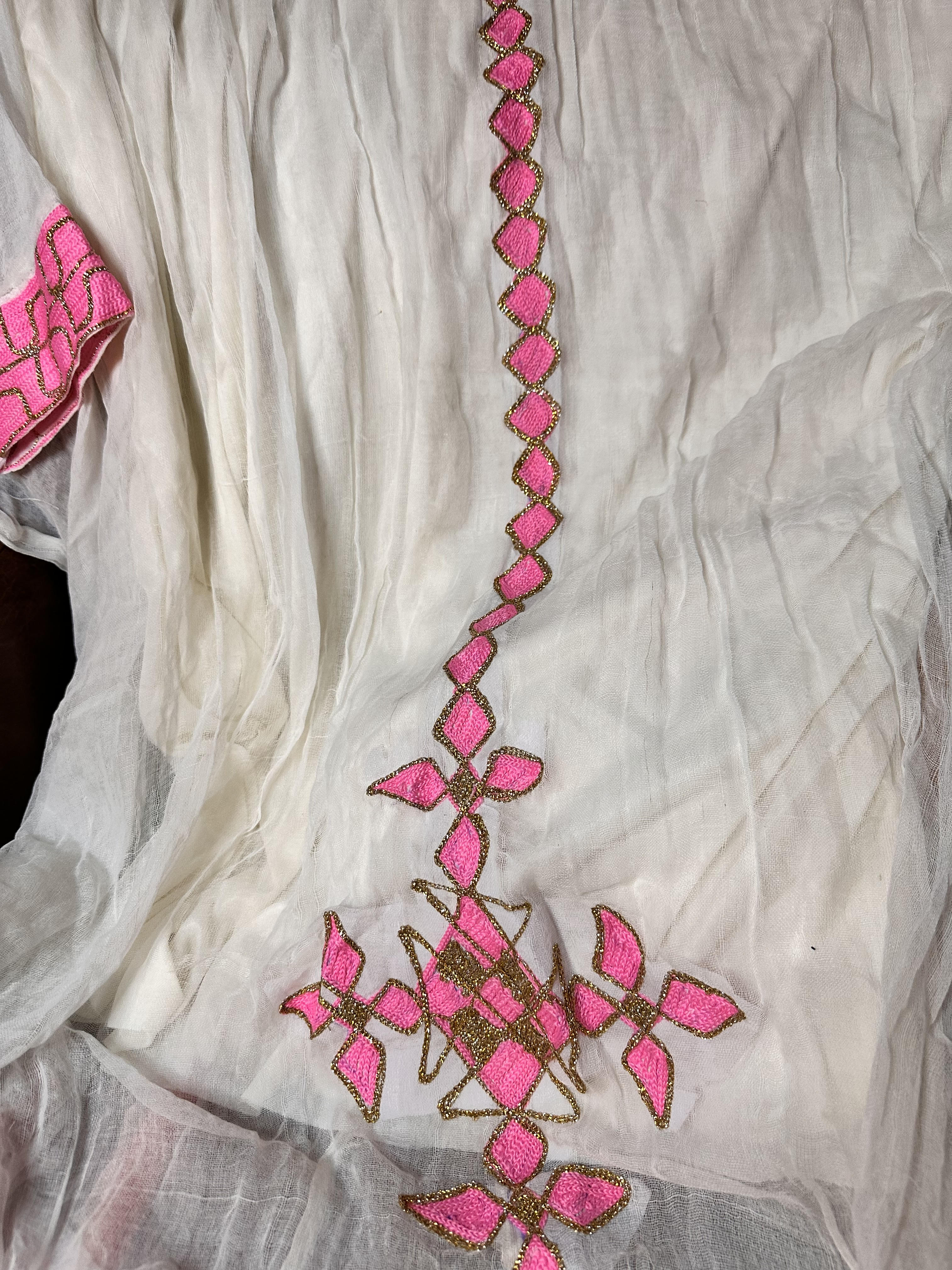 Handwoven Simple Habesha Dress: Minimalist Ethiopian Eritrean Traditional Women’s Top Gown for Everyday, Elegance and Cultural Celebrations